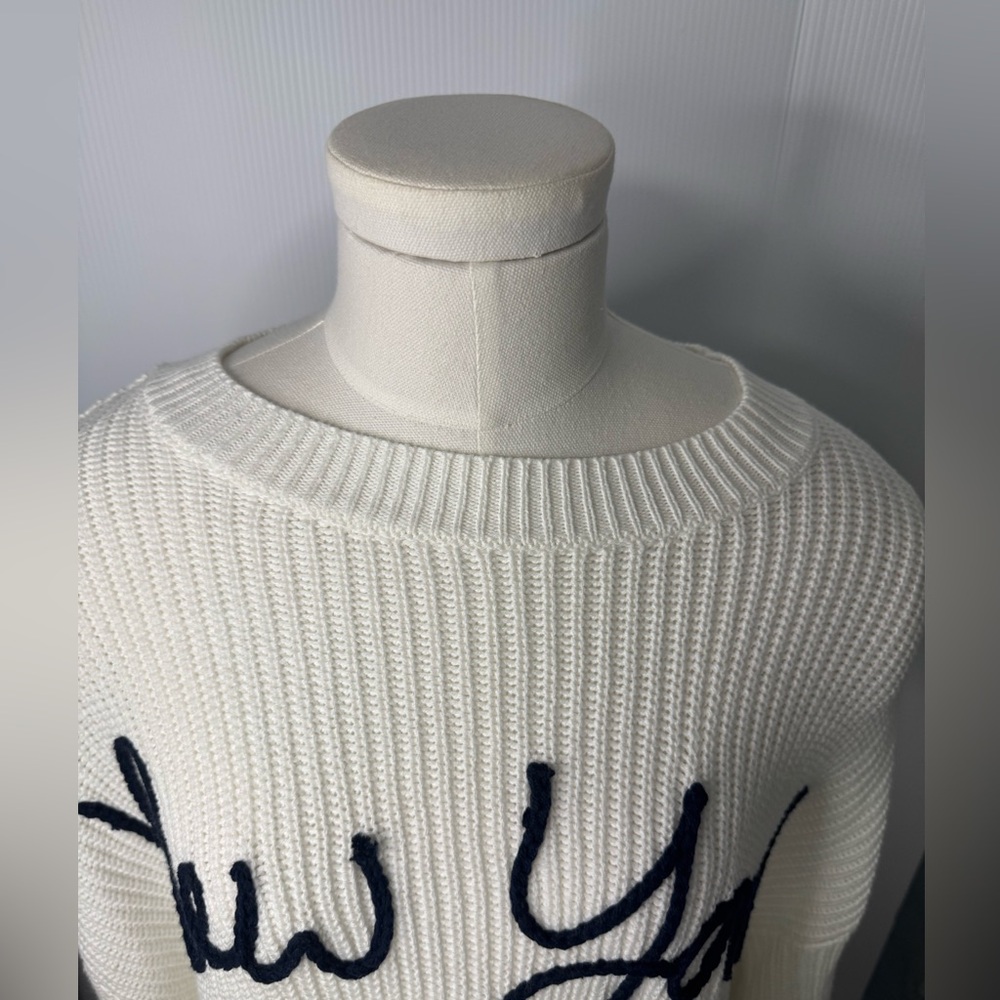 New York Women's Sweater Sz Large EUC - Picture 6 of 13